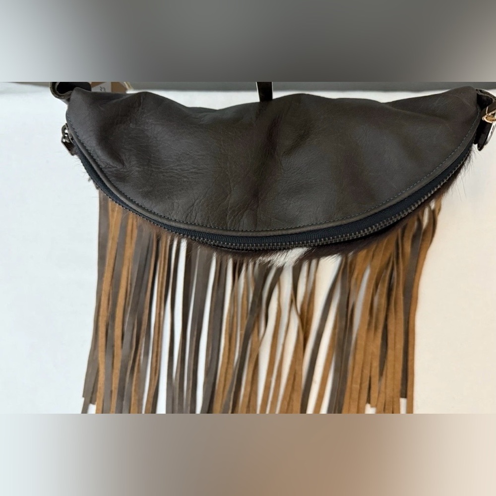 Hand Tooled Cowhide Leather Crossbody Bag Hair-On Brown White Fringe Western - Picture 11 of 12